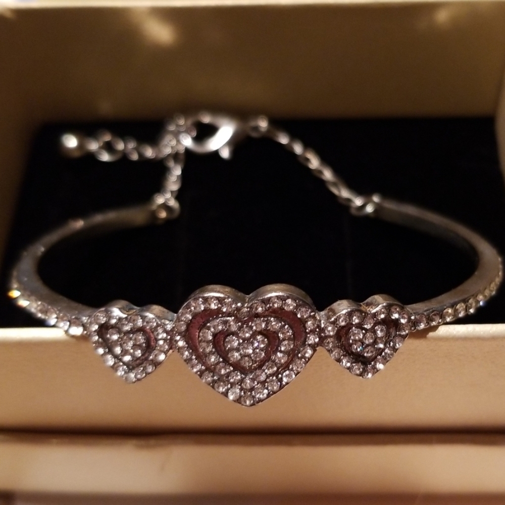 Crystal Hearts Bangle Bracelet Ladies